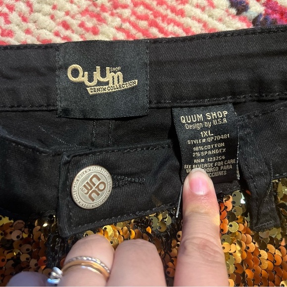 Glittering Gold Sequin Joggers - Picture 3 of 6